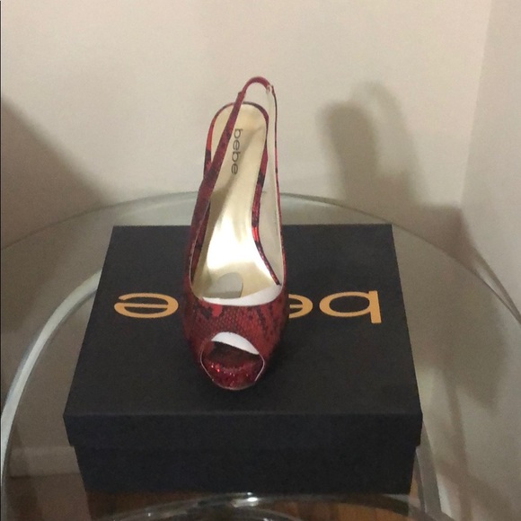 BEBE PEEP TOE HEELS - Picture 3 of 3